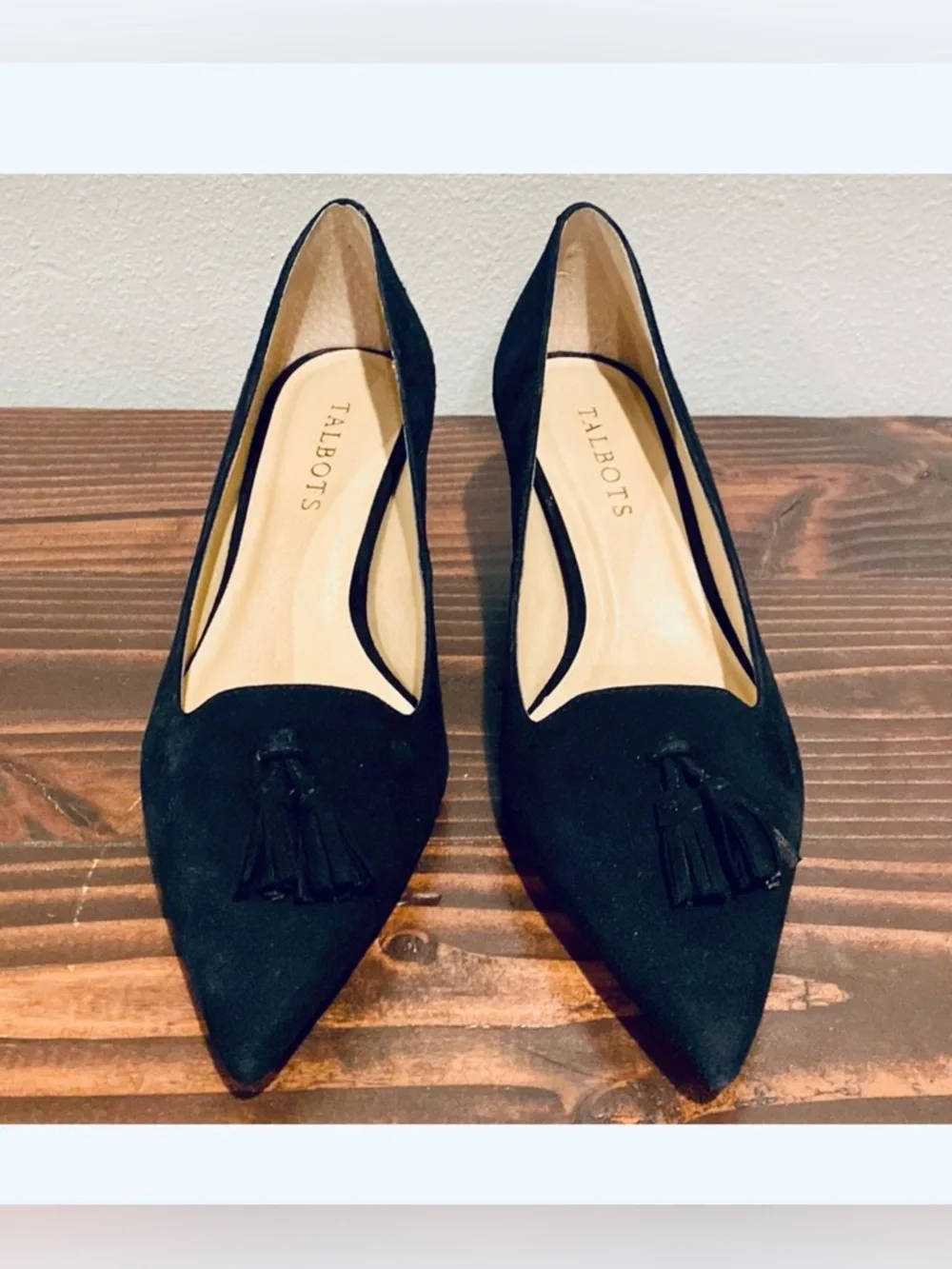 Talbots Suede Erica Tassel Heels! - Picture 4 of 5